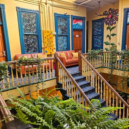 Gaslamp Hostel-3